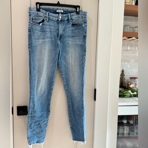 Good American Light Blue Skinny Jeans good legs 14